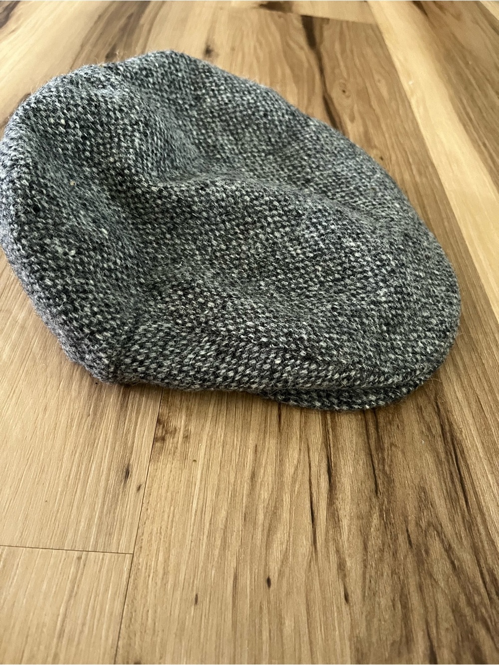 Harris Tweed Grey Herringbone Tweed Hat Size Medium